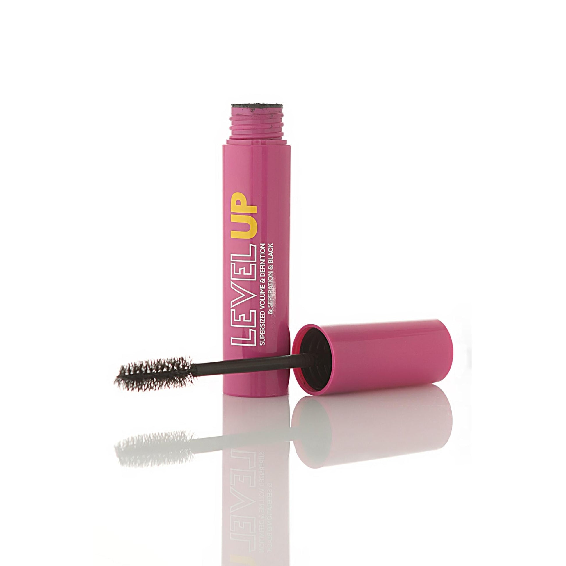 Level Up Volume & Definition Mascara - Pierre Cardin Pakistan